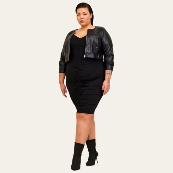 TORRID Plus Size - Mini Jersey Bodycon Dress - Picture 4 of 16